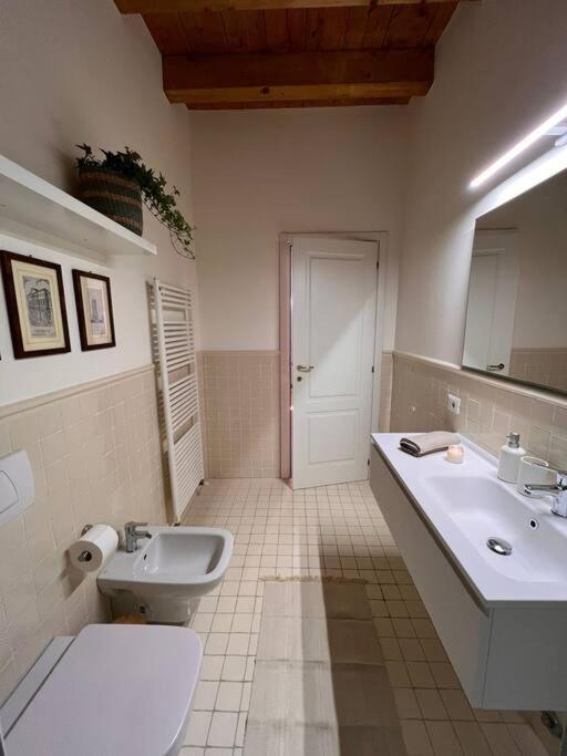 Apartamento Il Bacio Como Exterior foto